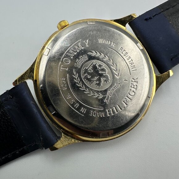 Vintage Tommy Hilifiger Watch Men Black Dial Striped Leather Band Y2K Works 9" - Picture 6 of 12